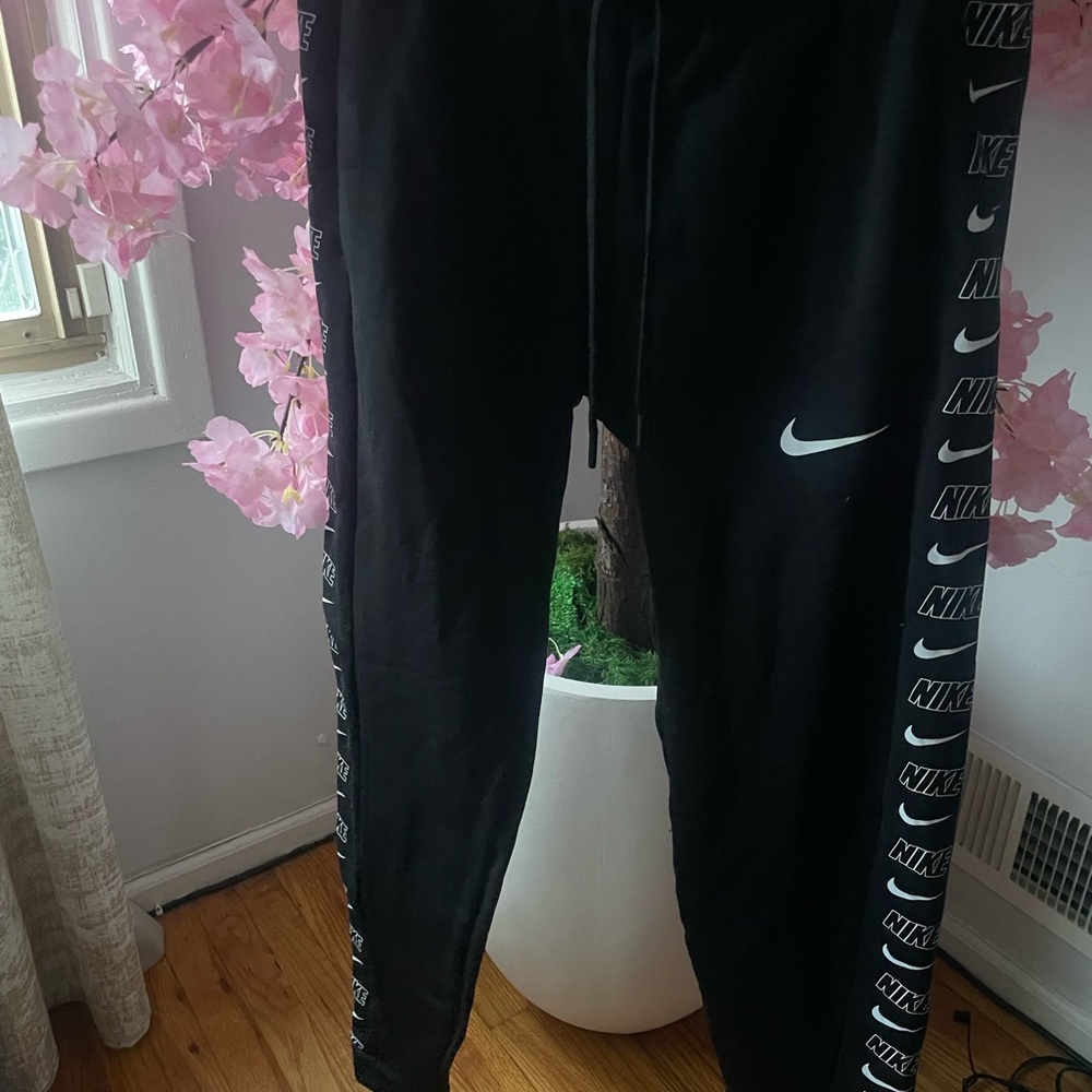 Nike Womens Black Joggers